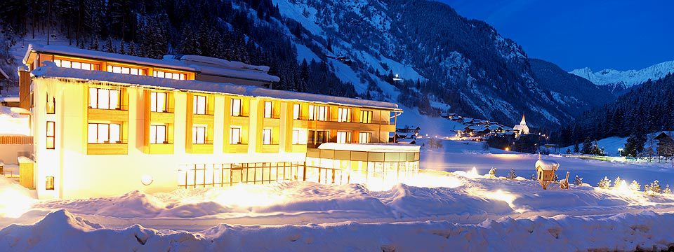Spa Hotel Zedern Klang Hopfgarten in Defereggen Eksteriør bilde