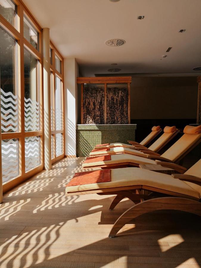 Spa Hotel Zedern Klang Hopfgarten in Defereggen Eksteriør bilde